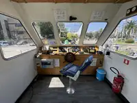 Kapal pesiar untuk dijual