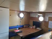 Kapal penarik dijual
