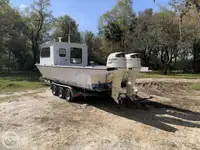 Kapal patroli dijual