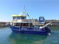 Kapal survei untuk dijual