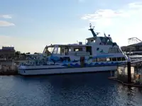 Kapal penumpang dijual