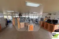 Kapal pasokan dijual