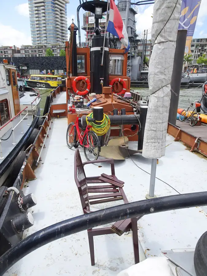 Kapal tunda untuk dijual