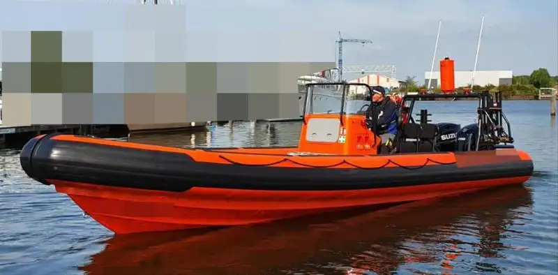 Perahu karet kaku untuk dijual