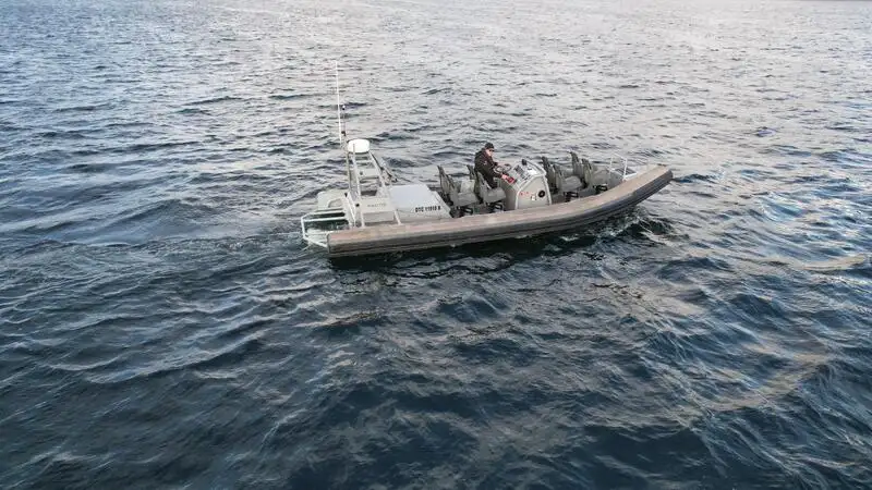 Kapal patroli untuk dijual