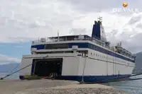 Kapal feri untuk dijual
