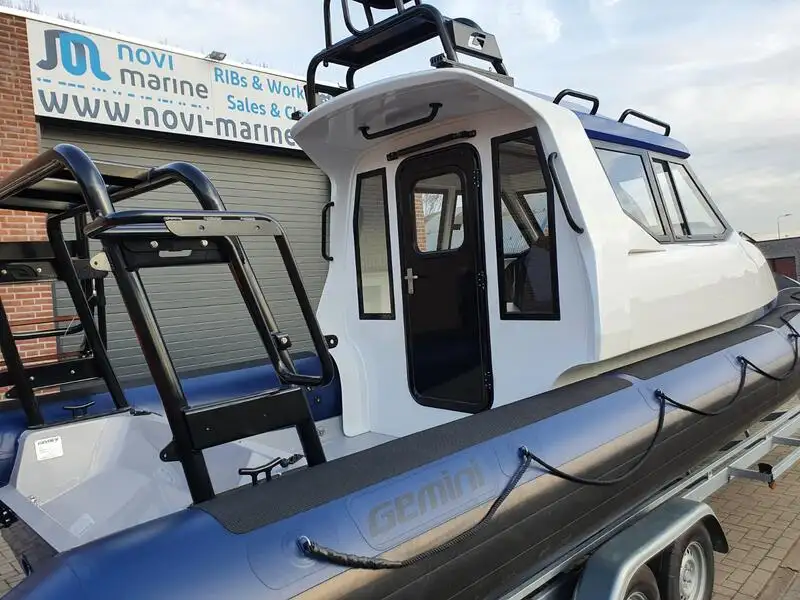 Perahu karet kaku untuk dijual