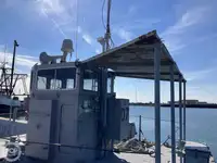 Kapal pendarat, tank untuk dijual