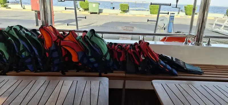 Kapal pesiar untuk dijual