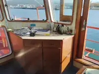 Kapal tunda untuk dijual