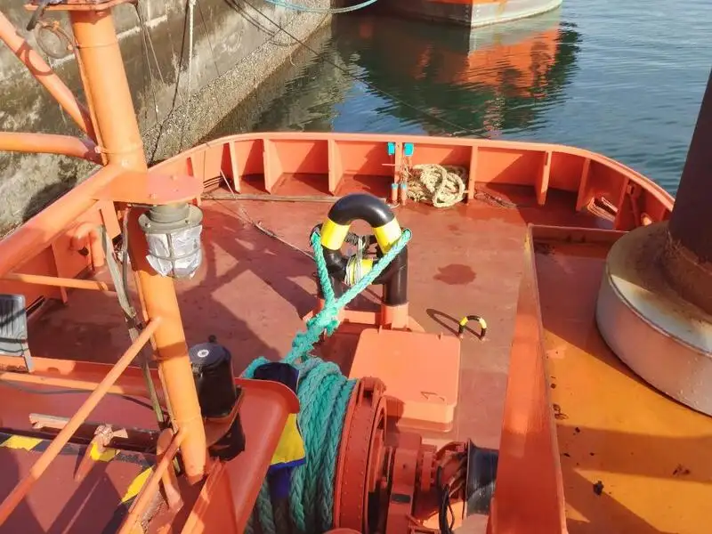 Kapal tunda untuk dijual