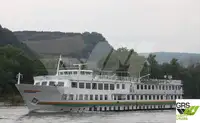 Kapal pesiar dijual