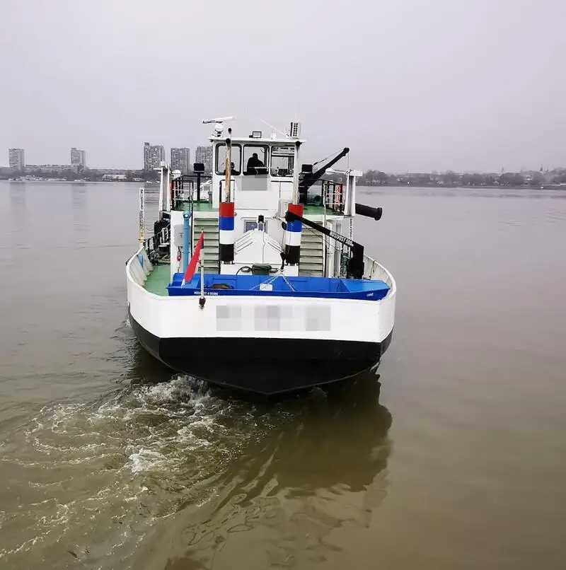 Kapal keruk untuk dijual