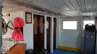 Katamaran untuk dijual