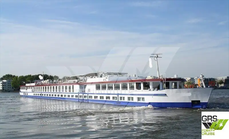 Kapal pesiar untuk dijual