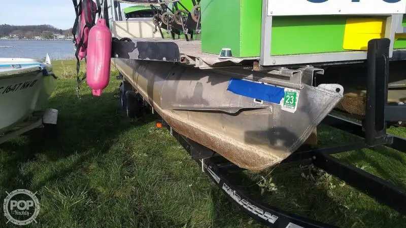 Kapal kontainer untuk dijual