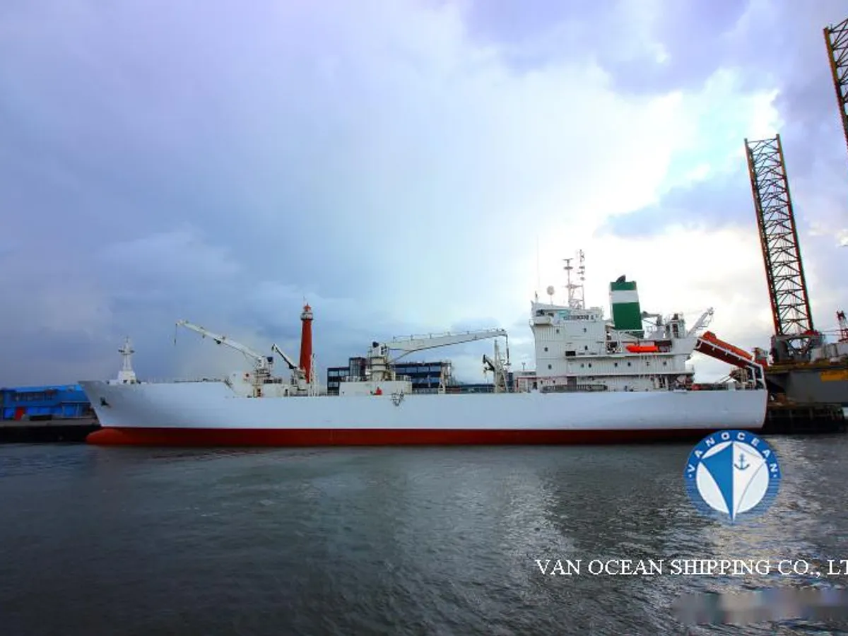 Kapal pendingin untuk dijual
