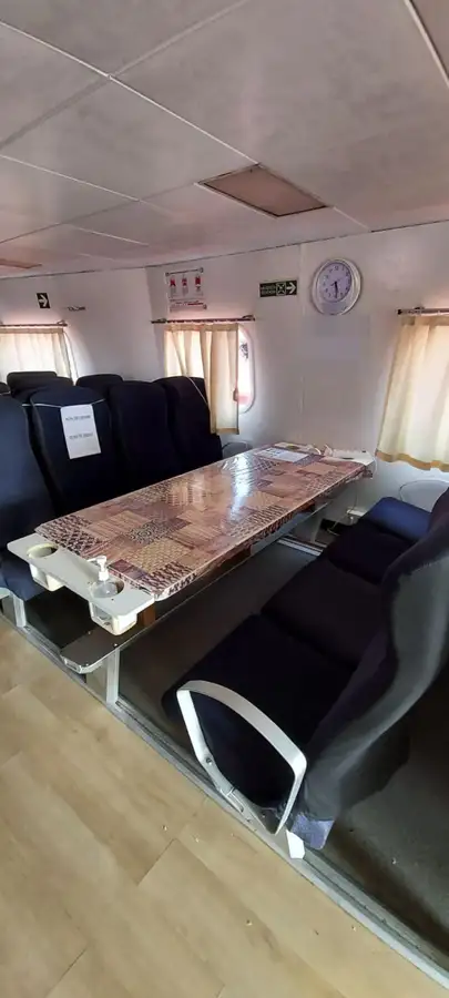 Kapal kru untuk dijual