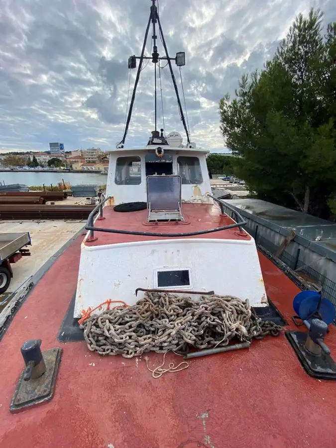 Kapal pandu untuk dijual