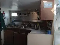 Kapal kru untuk dijual
