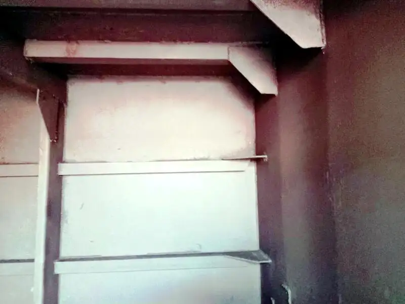 Kapal pendarat, tank untuk dijual
