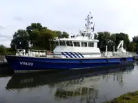 Kapal patroli untuk dijual