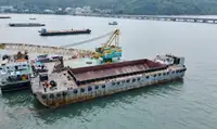 Tongkang dijual