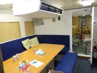 Kapal patroli untuk dijual