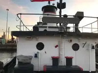 Kapal tunda untuk dijual