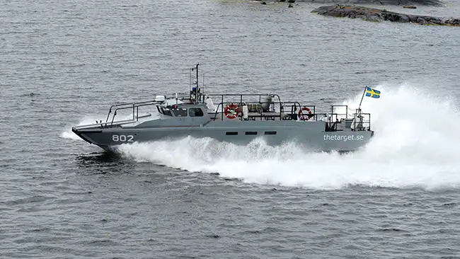 Kapal angkatan laut / militer untuk dijual