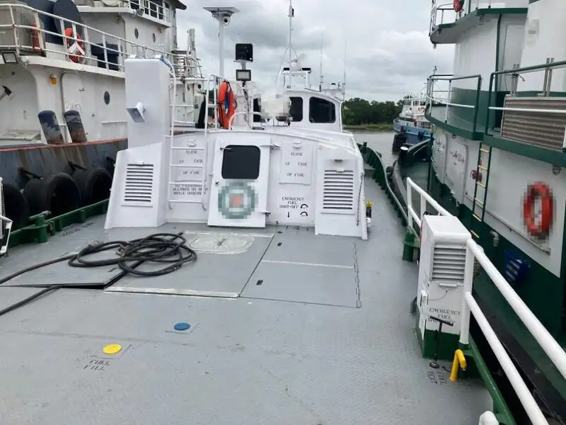 Kapal kru untuk dijual