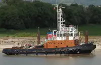 Kapal penarik dijual