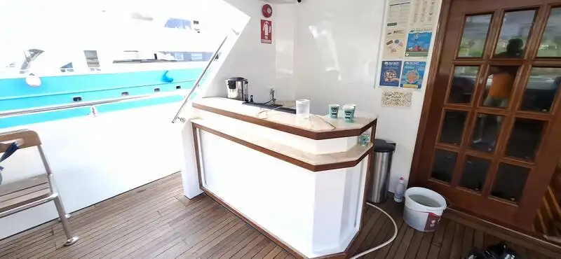 Kapal pesiar untuk dijual