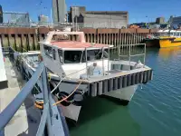Kapal kru untuk dijual
