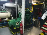 Kapal kru untuk dijual