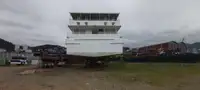 Kapal pesiar untuk dijual