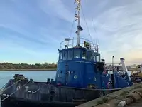 Kapal tunda untuk dijual