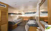 Kapal pesiar untuk dijual