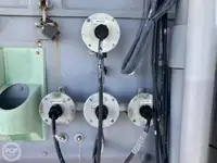 Kapal pendarat, tank untuk dijual