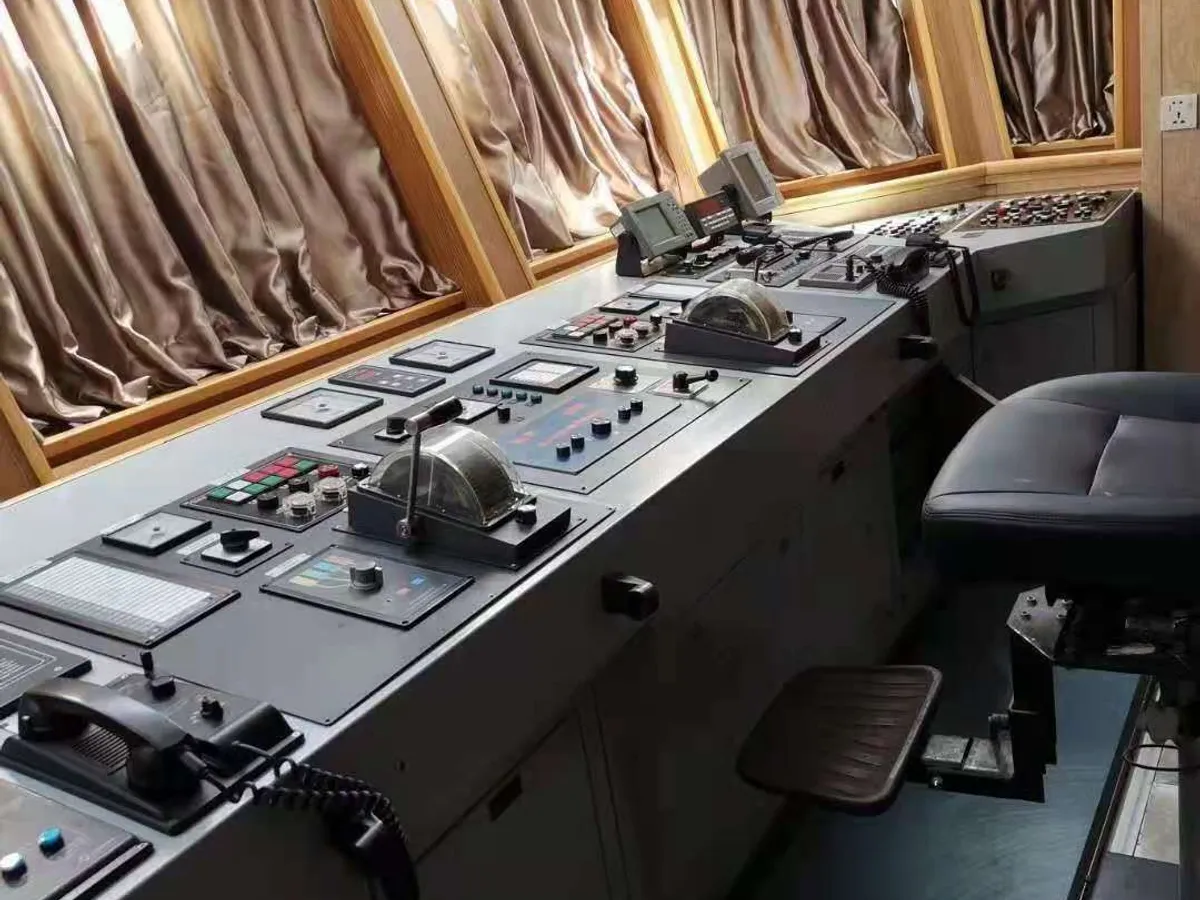 Kapal tunda untuk dijual