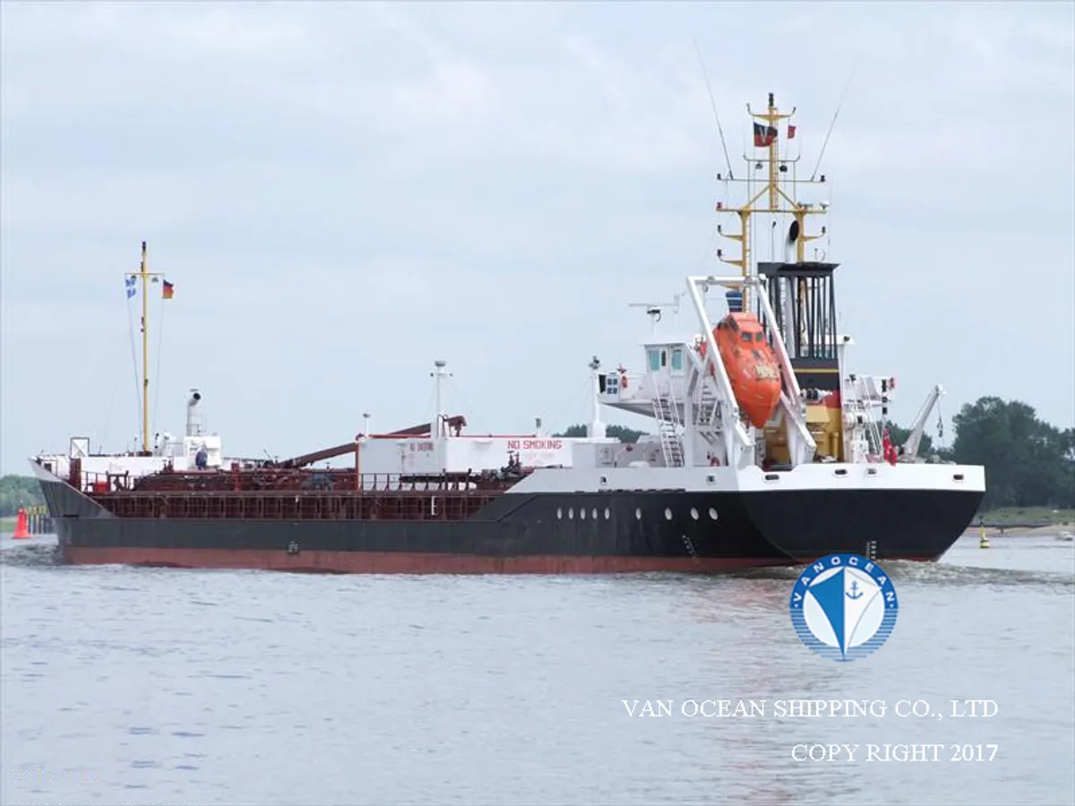 Kapal tanker minyak/kimia untuk dijual