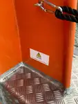 Kapal penyelamat untuk dijual