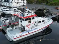 Kapal penarik dijual