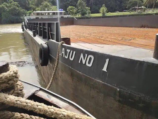 Kapal pendarat, tank untuk dijual