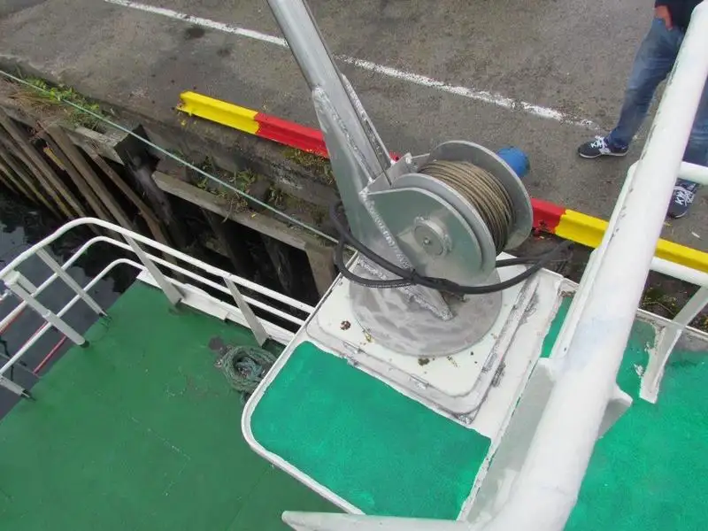 Kapal tunda untuk dijual