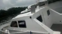 Kapal patroli untuk dijual