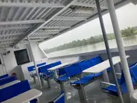 Kapal feri untuk dijual