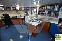 Kapal patroli untuk dijual