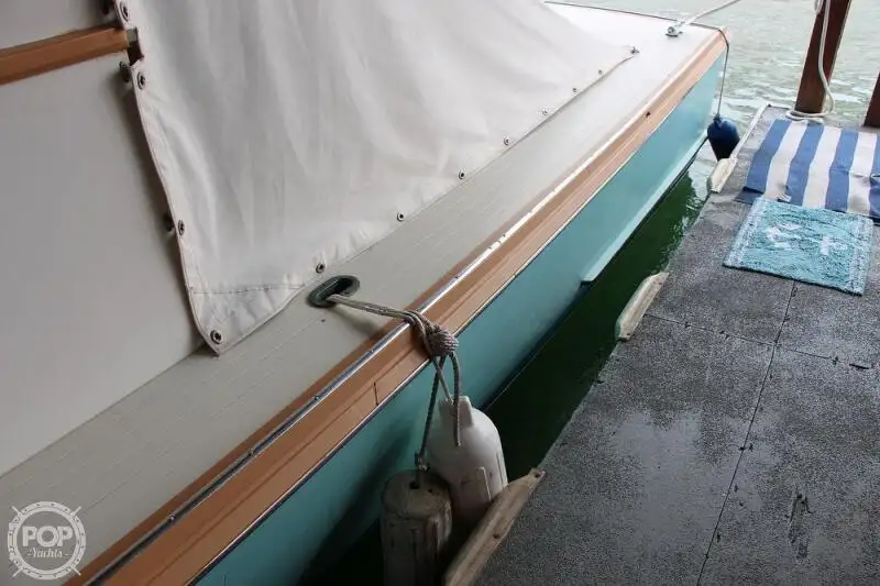 Kapal pengolahan ikan untuk dijual