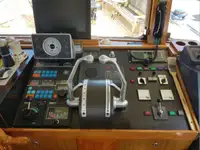 Kapal patroli untuk dijual